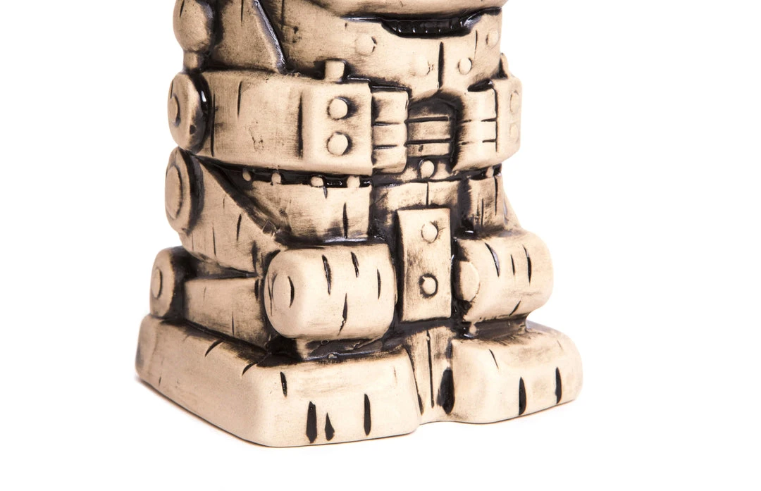 Mondo Iron Giant Ceramic Tiki (Bone) 10 Mondo Iron Giant Ceramic Tiki (Bone)