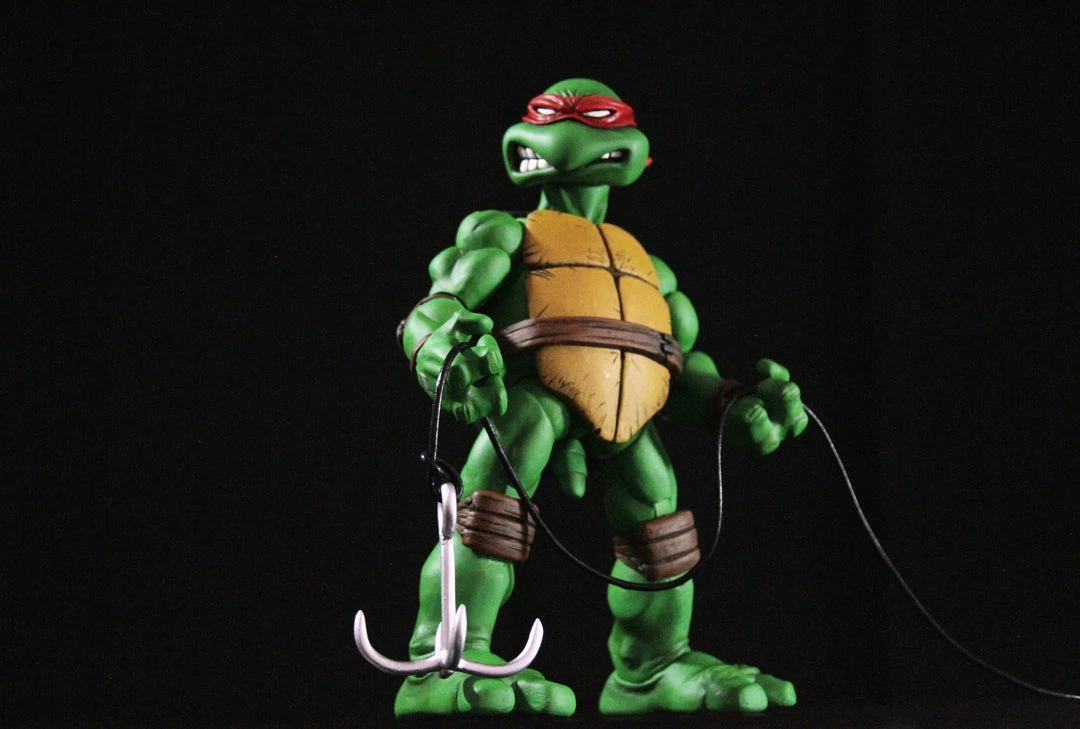 Mondo Toys Raphael 1/6 Scale Collectible Figure 16 Mondo Toys Raphael 1/6 Scale Collectible Figure