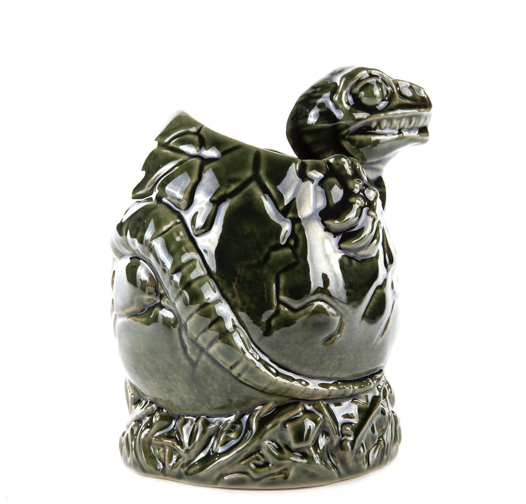 Mondo Jurassic Park – Baby Raptor Tiki Mug (Isla Nublar Variant) 3 Mondo Jurassic Park – Baby Raptor Tiki Mug (Isla Nublar Variant)
