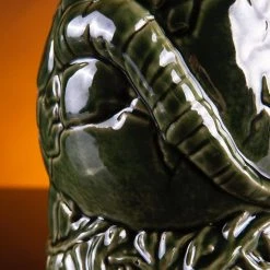 Mondo Jurassic Park – Baby Raptor Tiki Mug (Isla Nublar Variant) 29 Mondo Jurassic Park – Baby Raptor Tiki Mug (Isla Nublar Variant)