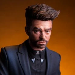 Mondo Toys PREACHER: Jesse Custer & Cassidy Statue Set Exclusive