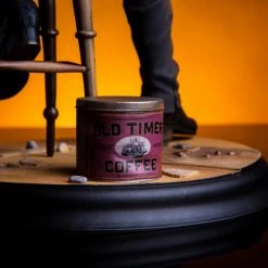 Mondo Toys PREACHER: Jesse Custer & Cassidy Statue Set Exclusive