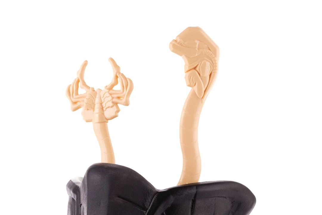 Mondo Alien Queen Tiki Mug (Hive Variant) 9 Mondo Alien Queen Tiki Mug (Hive Variant)