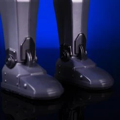 Unbox Industries Iron Giant Soft Vinyl Figure (Mondo Exclusive) Toys