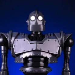 Unbox Industries Iron Giant Soft Vinyl Figure (Mondo Exclusive) Toys
