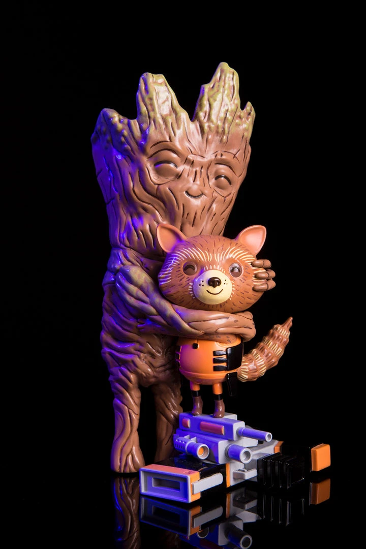 Mike Mitchell Rocket & Groot: Treehugger Vinyl Figure Exclusive Toys 14 Mike Mitchell Rocket & Groot: Treehugger Vinyl Figure Exclusive Toys