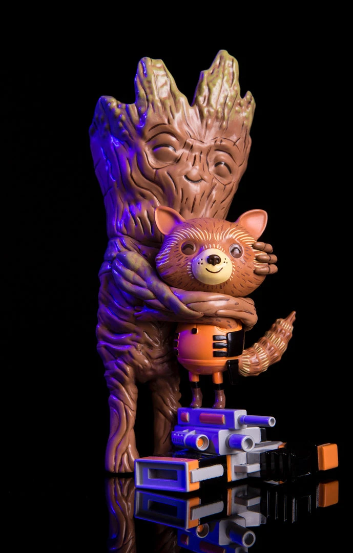 Mike Mitchell Rocket & Groot: Treehugger Vinyl Figure Exclusive Toys 18 Mike Mitchell Rocket & Groot: Treehugger Vinyl Figure Exclusive Toys
