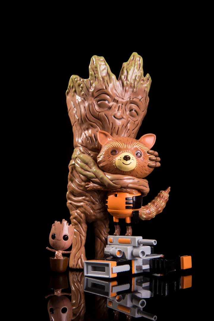 Mike Mitchell Rocket & Groot: Treehugger Vinyl Figure Exclusive Toys 22 Mike Mitchell Rocket & Groot: Treehugger Vinyl Figure Exclusive Toys