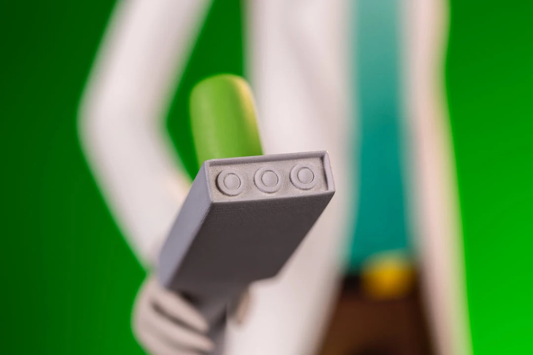 Mondo Toys Rick & Morty Exclusive Deluxe Figure Set 24 Mondo Toys Rick & Morty Exclusive Deluxe Figure Set