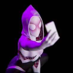 Mondo Spider-Man – Spider-Gwen Statue Exclusive Toys