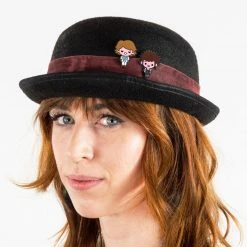 100% Soft Enamel Pins Pretty In Pink – Iona + Steff Pin Set